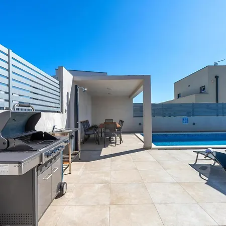 빌라 Ema And Ana *