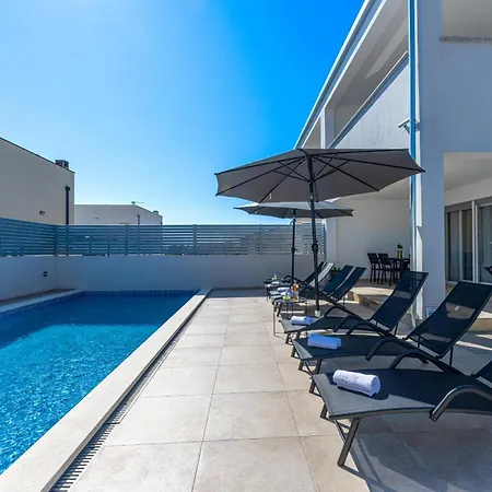 Villa Ema And Ana Pula